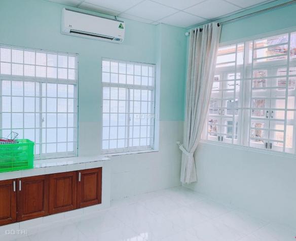 Cho thuê phòng mới có máy lạnh Tại Hẻm 290 Lý Thái Tổ Q3 giá 3,4tr/tháng LH Ms Hiền