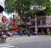 Hot! Cho thuê nhà 2 MT Phạm Ngũ Lão, góc Đề Thám, 4.1 x 18m, 1T 2L, 0933.136.196