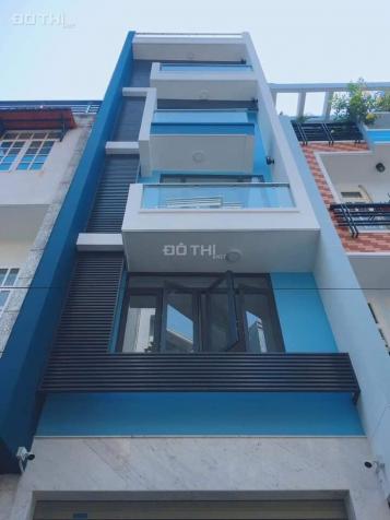 Phòng full nội thất HXH có thang máy mới xây gần cầu Lê Văn Sỹ, Q3. Giá 5tr