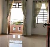 Cần cho thuê nhà phố tiện để ở, làm văn phòng. Đường Hà Huy Giáp liền kề ngã 4 Ga, Q12