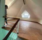 Cho thuê nhà đường hxh Phan Đăng Lưu,diện tích 14x20m,hầm 3 lầu trống suốt,