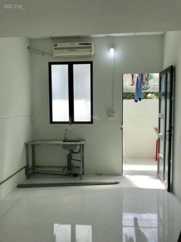 Chính chủ cho thuê phòng trọ mới xây khu Phạm Hữu Lầu - Q7 -30m2 -đã gắn máy lạnh - 2.5 tr .