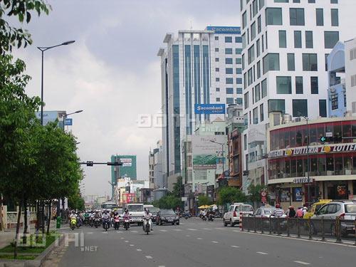 Cho thuê nhà mặt phố tại đường Nguyễn Trãi, Phường Bến Thành, Quận 1, Hồ Chí Minh