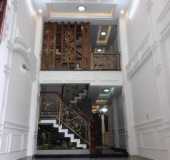 Cho thuê nhà 24A Phạm Ngọc Thạch, gần ngã 4 Điện Biên Phủ, trung tâm quận 3