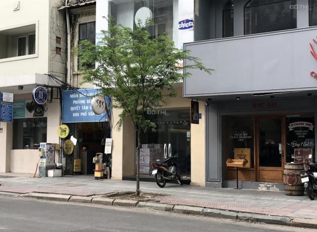 Cho thuê nhà mặt tiền đường Pasteur, Quận 1: 4.4m x 18m, 2 lầu, sát bên ks 5 sao Rex Hotel Saigon