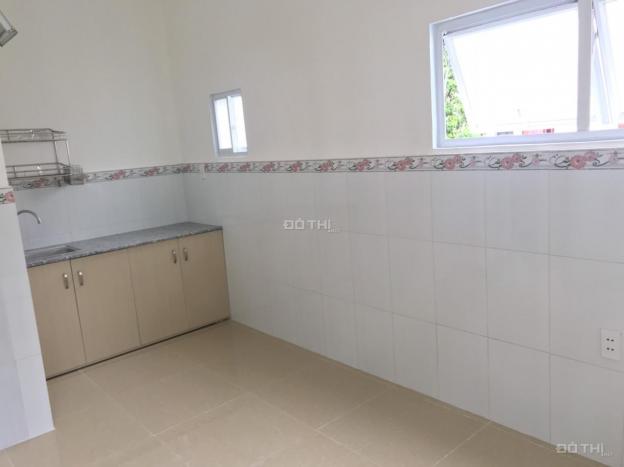 Cho thuê phòng 25m2 có WC riêng bếp đầy đủ nội thất mới tinh nhà mặt tiền 114 Tam Đảo, P14, Q10