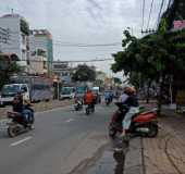 Cho thuê tòa nhà building 1 hầm, 2 lửng, 4 lầu mặt tiền Hà Huy Giáp giáp Gò Vấp đoạn đẹp