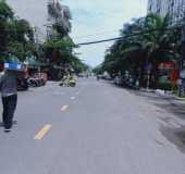 Nguyên căn nhà phố mặt tiền Vũ Tông Phan 5x22m, trệt 4 lầu, sàn thông suốt. 50 tr/th