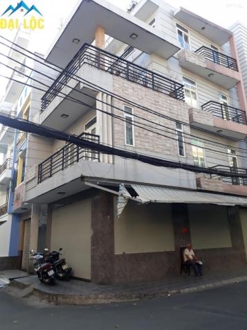 Cho thuê nhà góc 2 MT Nguyễn Hồng Đào, 5x30m, 2 lầu, thích hợp kinh doanh