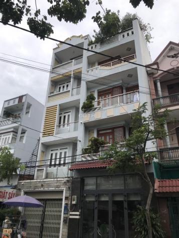 Nhà mặt tiền Phạm Văn Bạch. 3 lầu giá 25 triệu/th