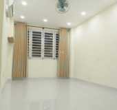 Cho thuê nhà MT Vạn Kiếp ngay Phan Xích Long, P3, Q. Bình Thạnh, DT: 4 x 10m. Giá: 33tr/tháng
