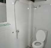 Nhà trọ đường Nguyễn Xí có WC riêng