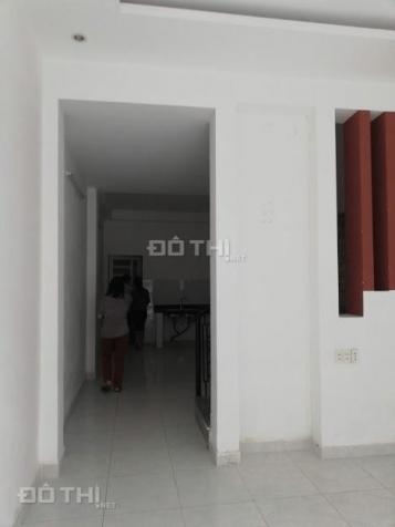 Nhà 1 lầu, 2PN, hẻm 5m, Văn Cao, Q. Tân Phú, 4x15m. Giá 9tr/th