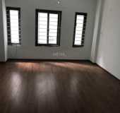 Bán nhà ngõ Lĩnh Nam, Vĩnh Hưng, Nam Dư giá 2.2 tỷ, DT 30m2x5T, nhà mới, sổ đỏ cc, dọn về ở luôn