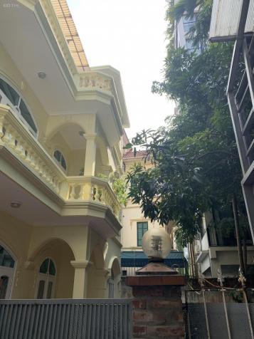 Biệt thự 3 tầng kiểu Pháp 216m2 bán tại Tô Ngọc Vân, Quảng An, Tây Hồ. LH 0988154585
