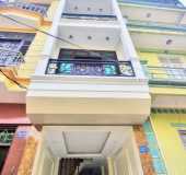 BÁN NHÀ TĂNG BẠT HỔ HAI BÀ TRƯNG30m nhỉnh 6tỷ PHỐ CỔ HIẾM OTO đỗ cửa