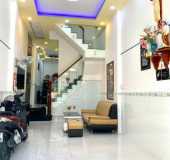 Nhà giá rẻ đường Yên Thế gần sân bay 500m, giá 14tr/th