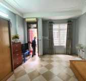 Bán nhà mặt ngõ 3 ô tô tránh phố Trần Quý Kiên, 5T, 47m2 7.7 tỷ, kinh doanh sầm uất