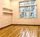 Bán nhà Vương Thừa Vũ - Kinh doanh - Ôtô tránh. 56m2 x 4T, LH Mr Quang 0945668585