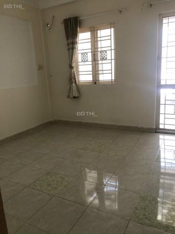 Cho thuê nhà nguyễn trọng tuyển p.15 Q.PN trệt 3 lầu DT;150m2 giá 15tr