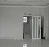 Nhà mới 3 lầu, kế siêu thị Emart, đường xe tải