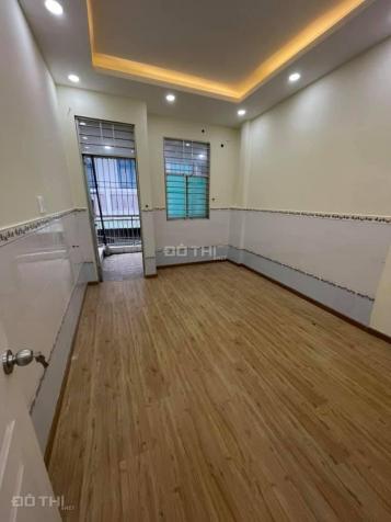 Bán gấp nhà Q7, Huỳnh Tấn Phát, Phú Thuận. 80m2, giá chỉ 3,9 tỷ