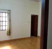 Nhà cho thuê hẻm 622 Cộng Hòa, Tân Bình, nhà 3 lầu 5 phòng mới đẹp. Giá chỉ 19 triệu/th