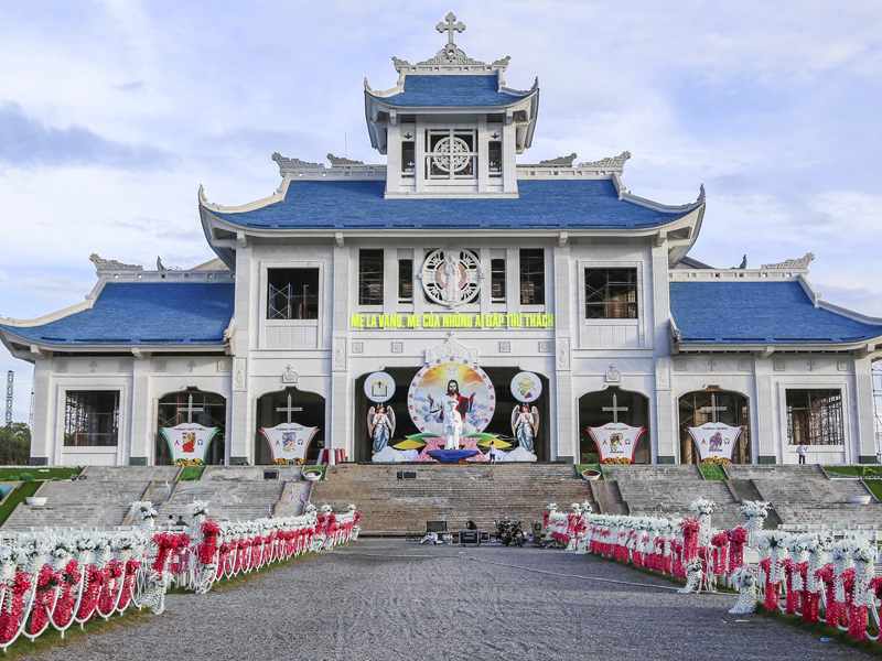 Thánh đường Đức Mẹ La Vang
